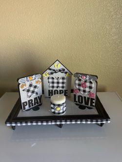 Table Centerpiece