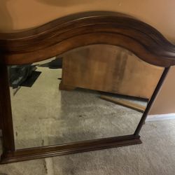 Broyhill Heavy duty dresser Mirror