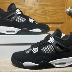 Jordan 4 Retro White Thunder 