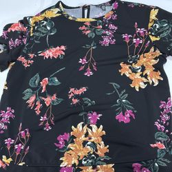 Cable & Gauge Top Ruffle Trimmed Sleeves & Hem Size Medium Good Condition M 
