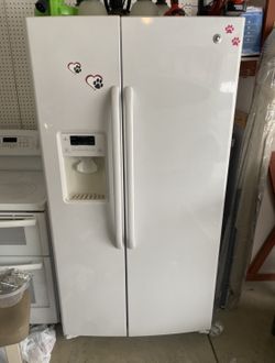 GE Refrigerator 36” & Electric Stove 30”