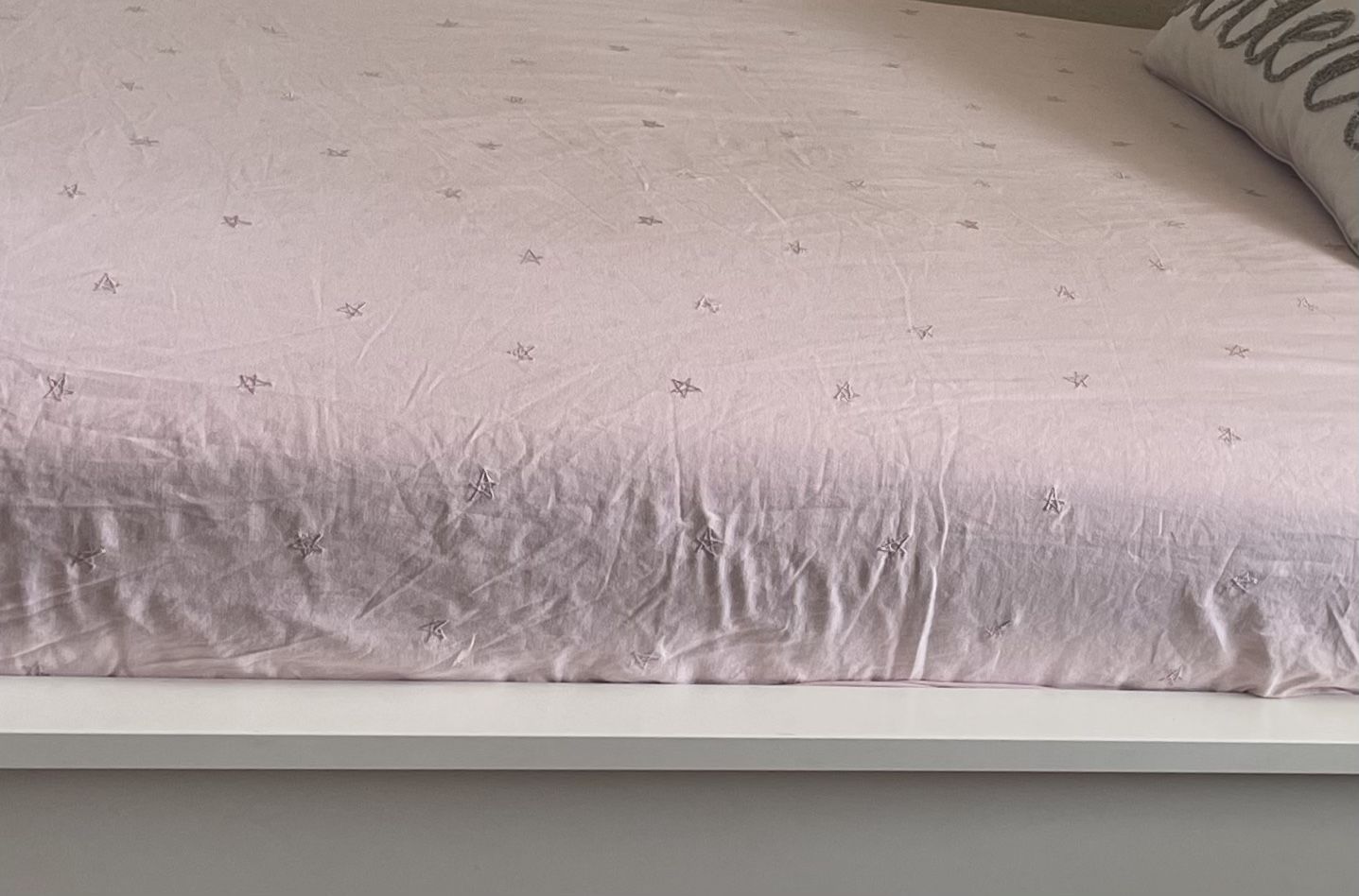 2 Restoration Hardware Twin duvet cover. $15 Esch