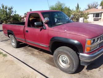 1989 Chevy 2500  4X4 long bed