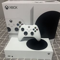 Xbox Series S (Digital Console) 512 GB barely used