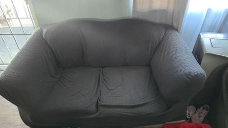 Free couches