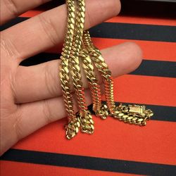 14k Gold 22” Cuban 4mm