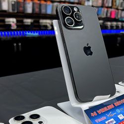 iPhone 15 Pro Max Unlocked (256Gb)