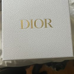 Dior Box