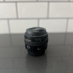 Canon EF 50mm 1.4 Lens 