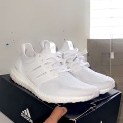Triple White Ultra Boost 