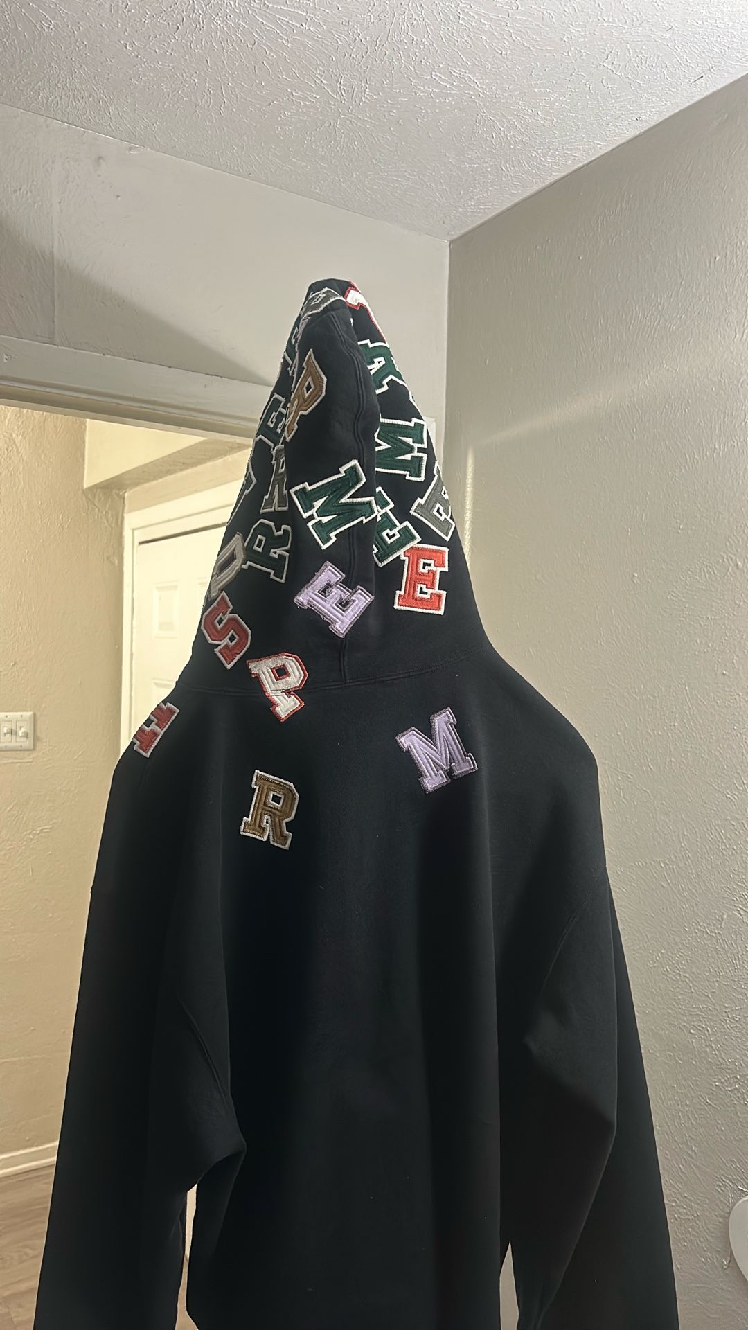 Supreme Hoodie XL