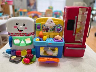 🧁 Fisher-Price Kitchen Toy w/ Lights & Sounds