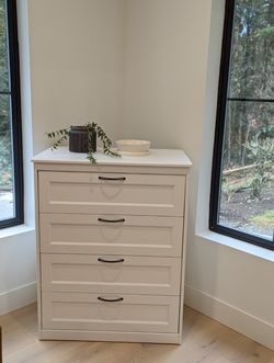IKEA Songesand 4 Drawer Chest Dresser X2 for Sale in Auburn, WA - OfferUp