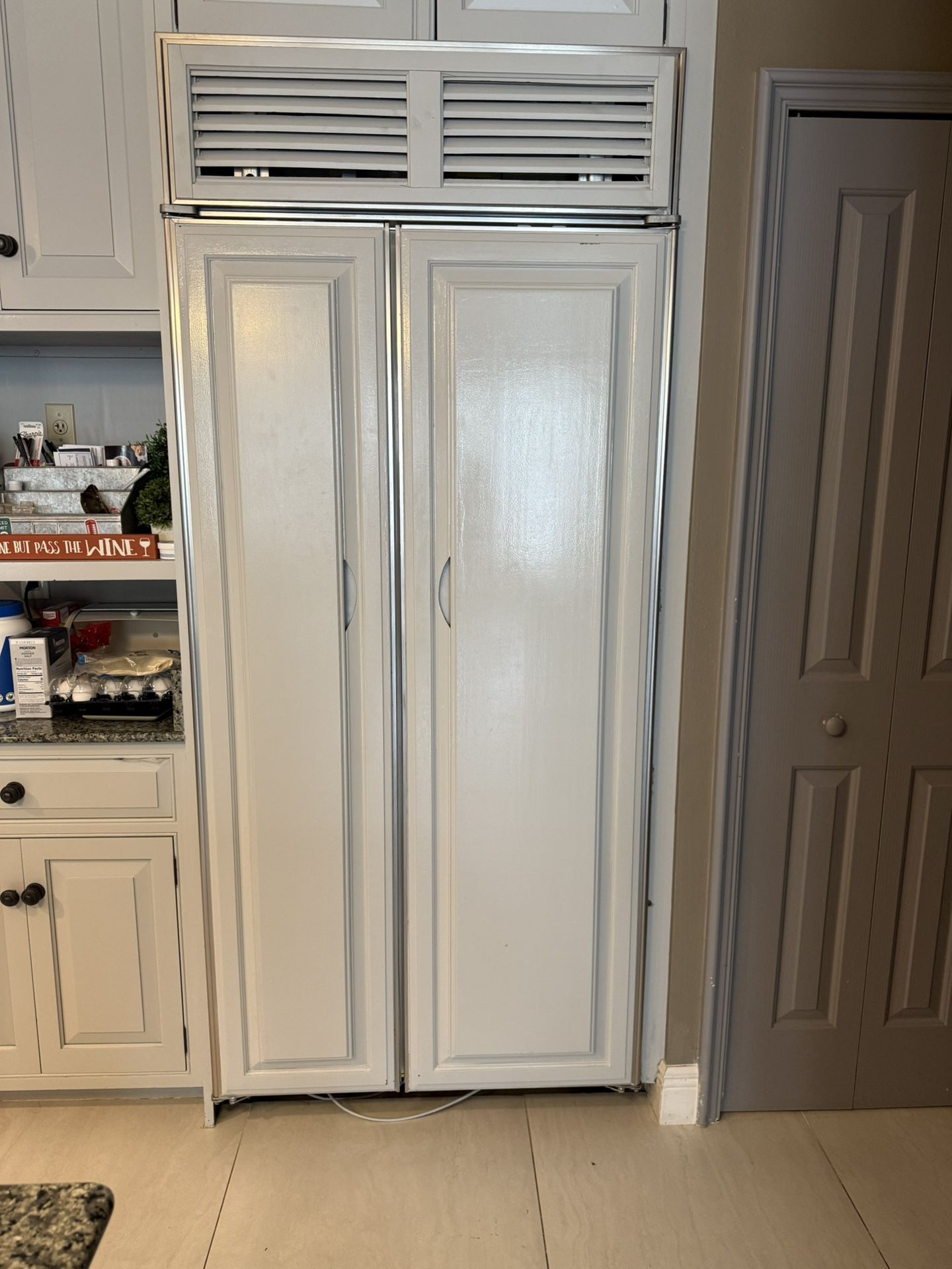 Sub Zero Refrigerator