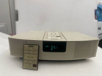 BOSE WAVE AM/FM RADIO/ALARM MODEL AWR1-1W AUX INPUT WITH REMOTE