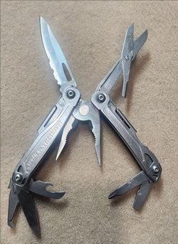 New Leatherman Wingman multitool