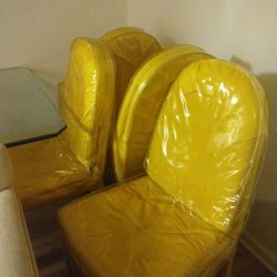 Chairs 25$ A Piece 