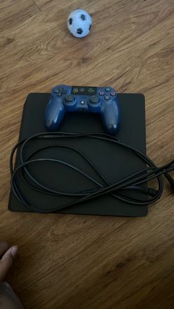 PS4+cords+controller