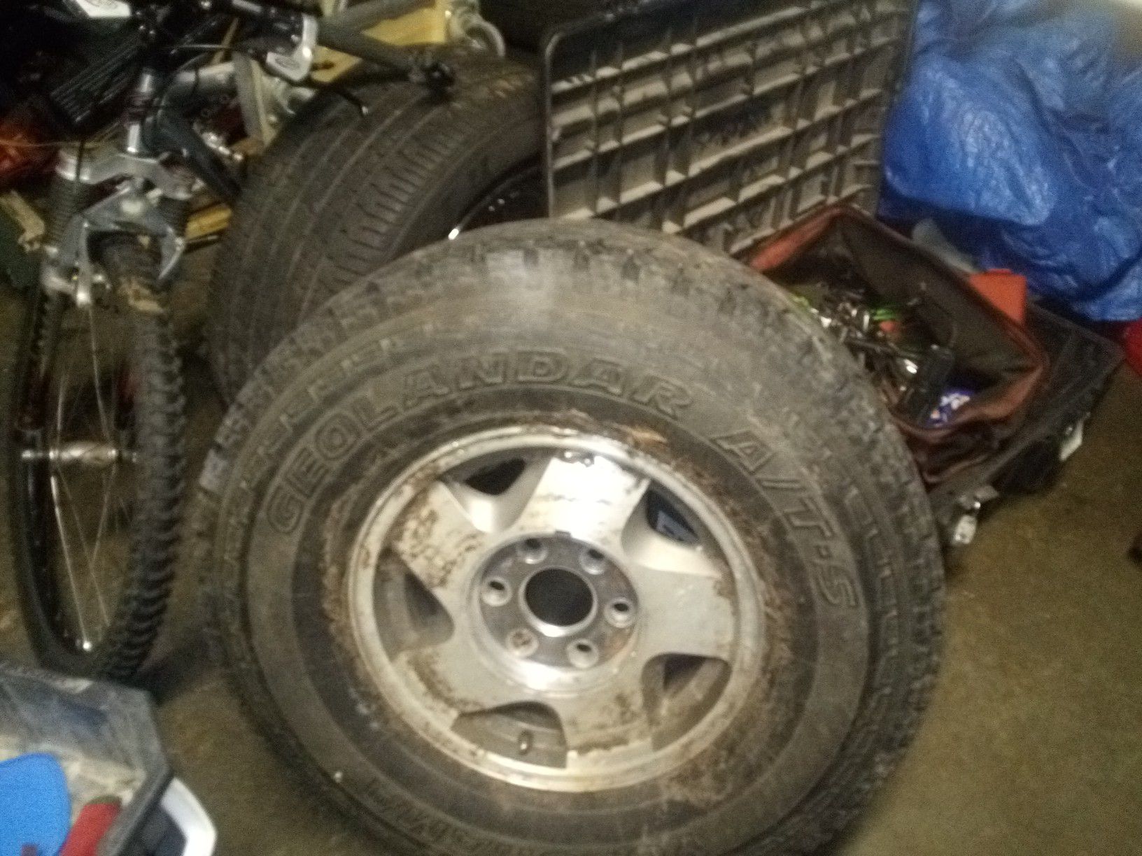 Silverado stock 16 inch rims & tires