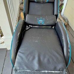 FREE GAMING RECLINER 