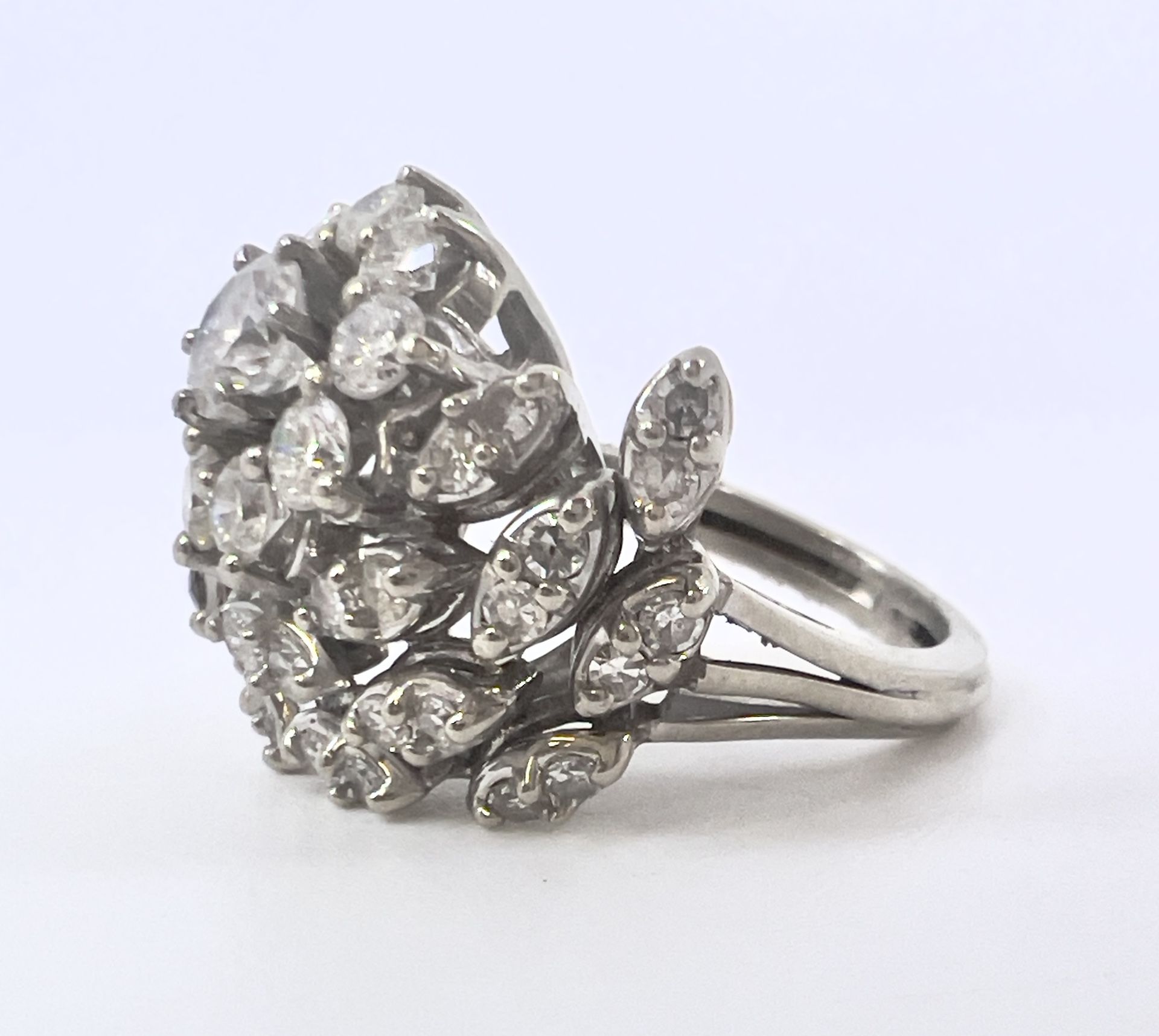 14k White Gold & Natural Diamonds Ring Size 5