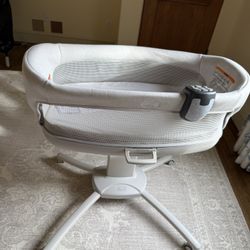 Chicco Close To You 3-1 Bedside Bassinet - Dove