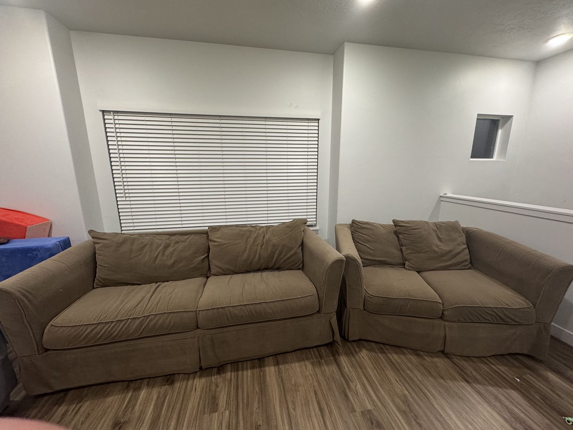 Couch & Night Stands\Drawer