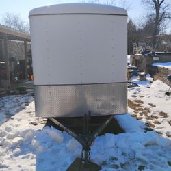 Enclosed Trailer