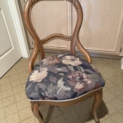 Antique Victorian Side Chair