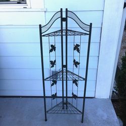 Vintage Metal Wire Leaf Folding Triangle Corner Plant Flower Stand