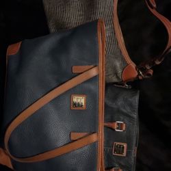 Dooney & Bourke 