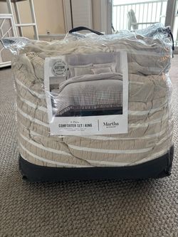 Martha Stewart 8-Piece King Comforter Set
