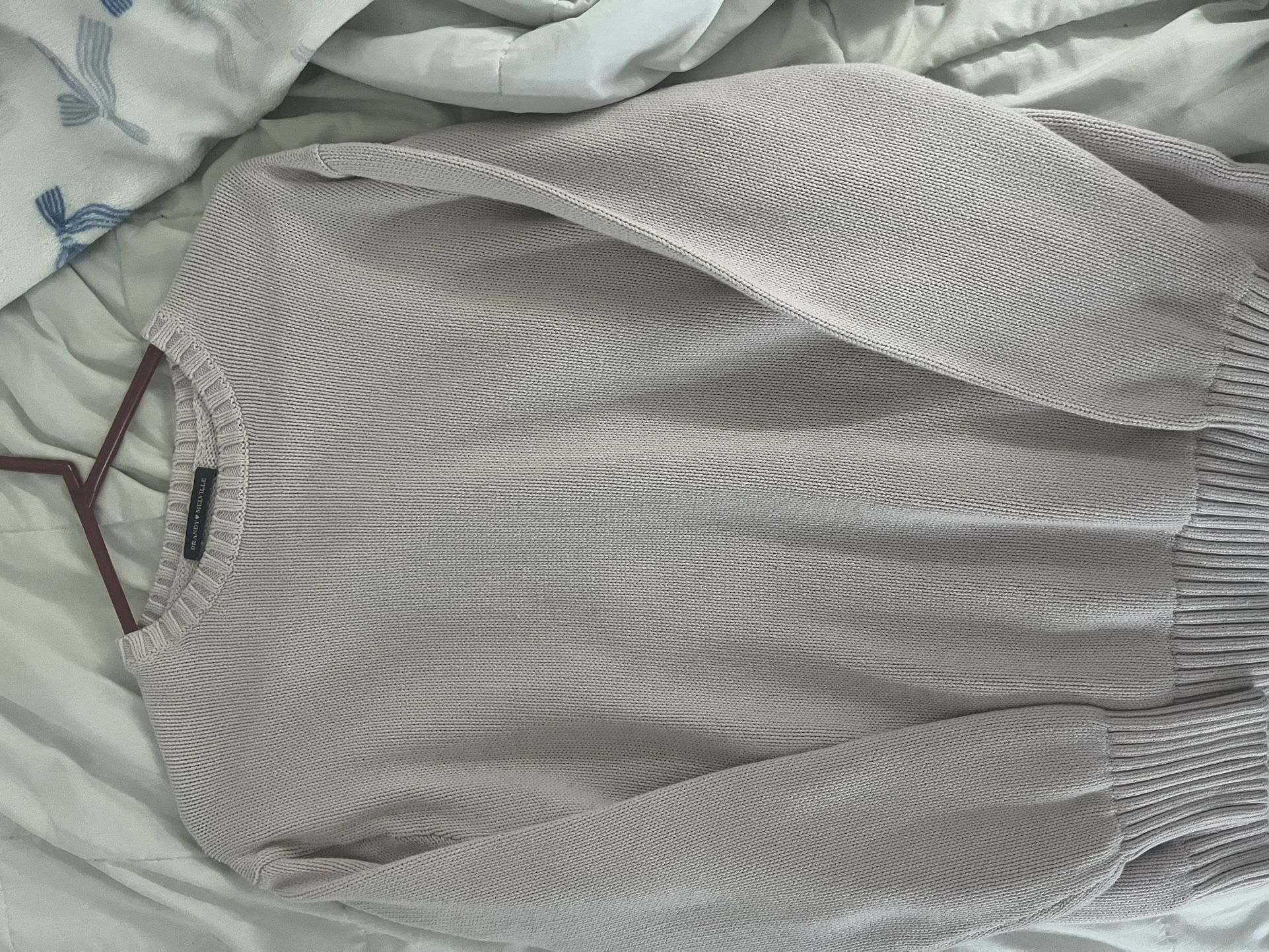 Brandy Melville Sweater