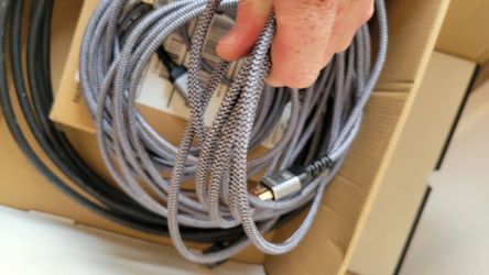 Box: 8K HDMIs  and TV Wall Mount
