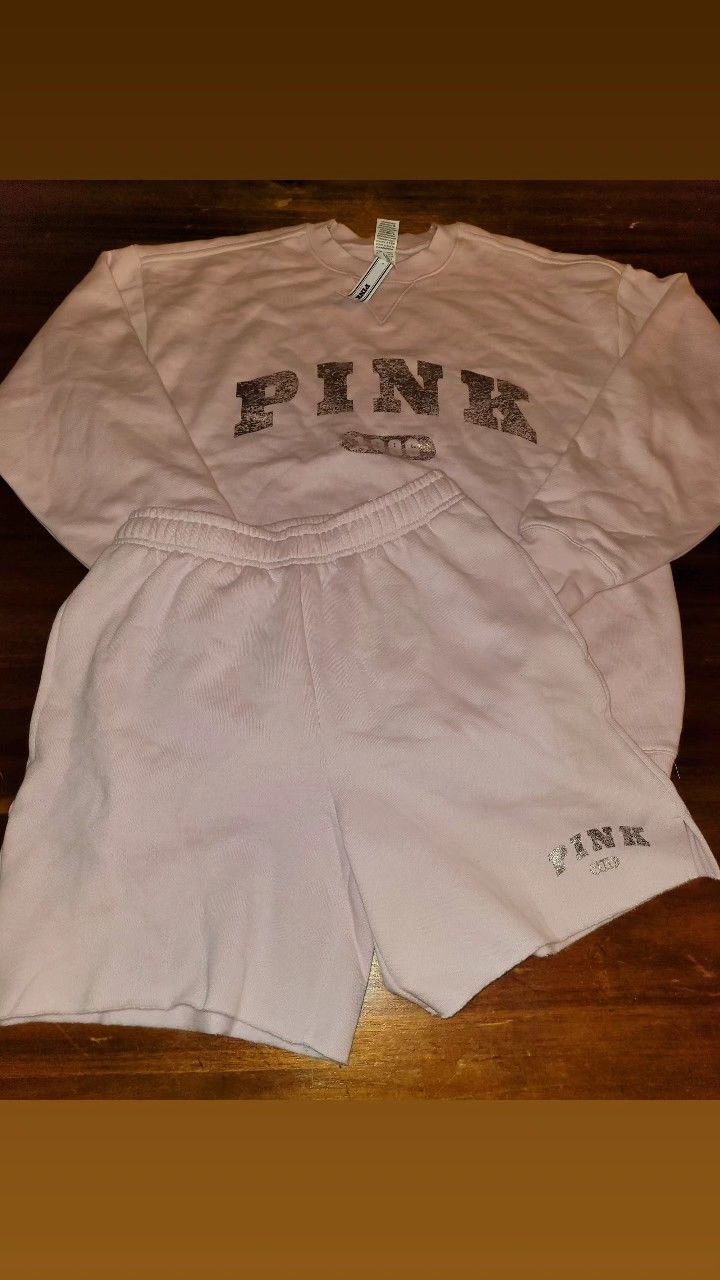 Victoria Secret Pink Sweater & Short Combo SeT