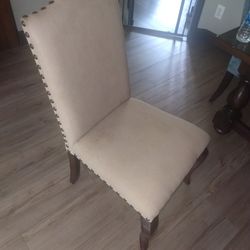 4 Dining CHAIRS w/ Covers