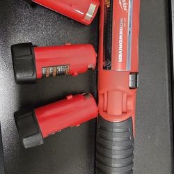Milwaukee M4 Screwdriver 