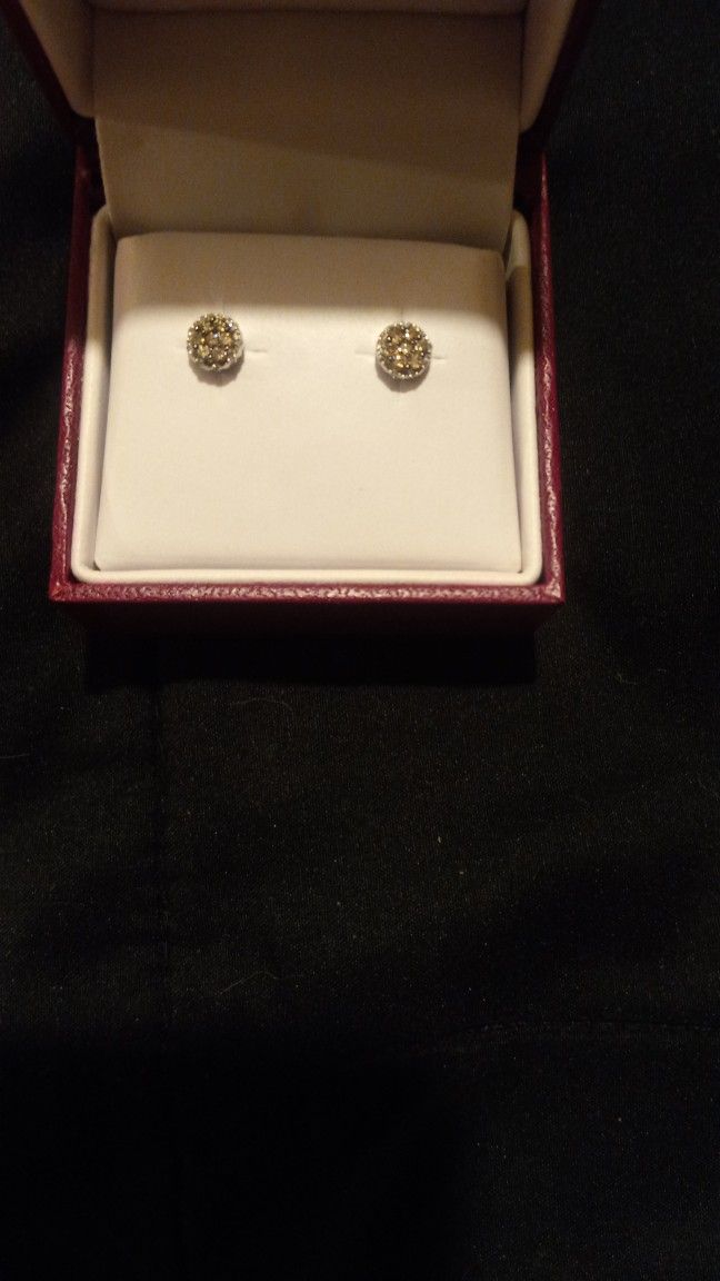 Dimond Ear Rings