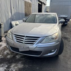 2009 Hyundai Genesis - PARTS ONLY