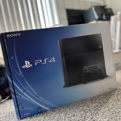 Play Station 4 PS4