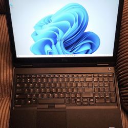 Dell Precision 15.6" High Grade Workstation Intel Core i7-8850H 4.3 GHz 16 gb ram 512 gb ssd 1080p lcd nvidia 4 gb ddr5 graphics windows 11