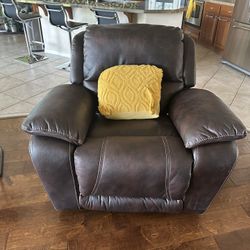 Lazzy Boy Recliner 