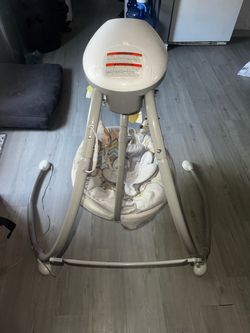 Baby swing