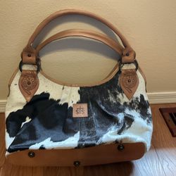 Genuine Cowhide Leather Bag with conceal carry. Like New.