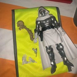 Dr Doom Marvel Legends