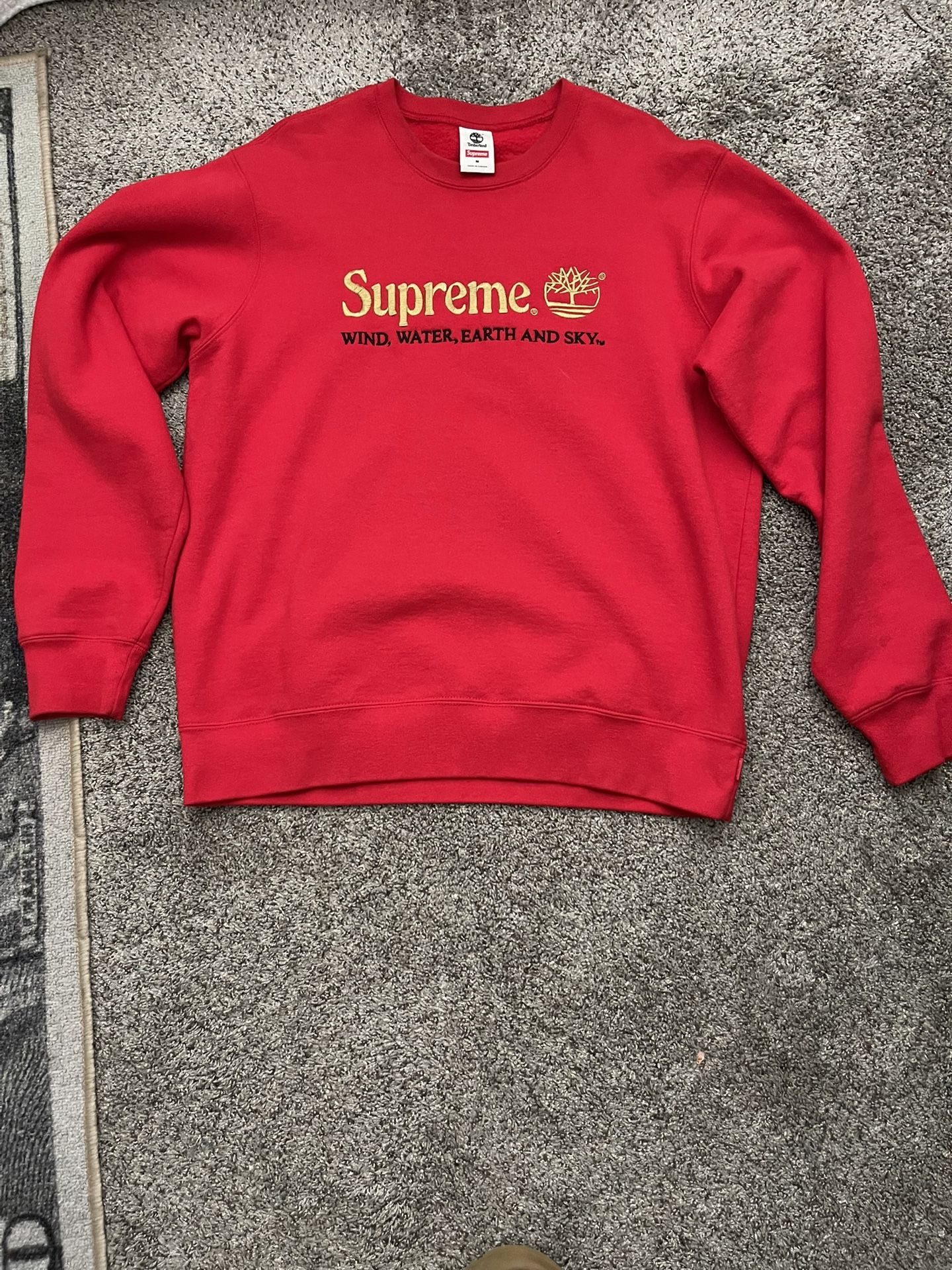 Supreme Crewneck