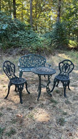 Vintage Cast Aluminum Patio Set – 4 Piece Floral Garden Furniture
