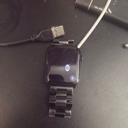 Apple Watch Series 7 Black With Metal Band