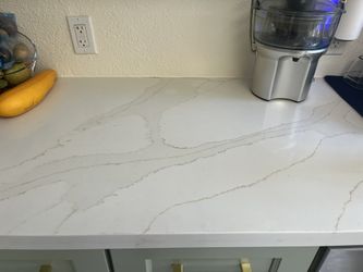 Caledonia Gold Quartz Stone