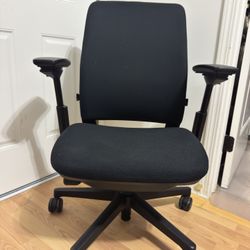 Amia Steelcase Gaming/ Office  Chair